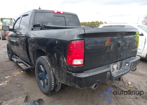 2018 Ram 1500 Big Horn 4X4 5'7 Box z USA, uszkodzony, nr VIN 1C6RR7LT6JS232823